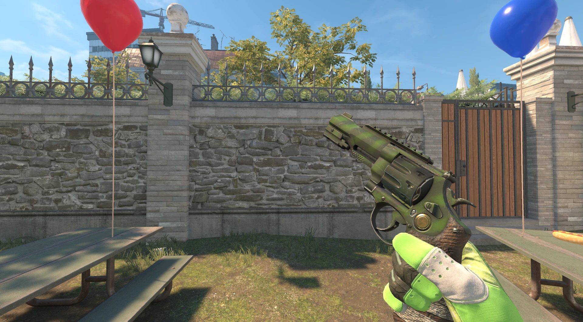 R8 Revolver Survivalist green CS2 skin